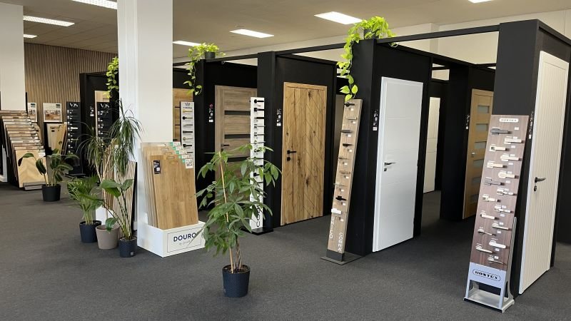 Expozice interiérových dveří v showroomu LaSamba.cz ve Zlíně
